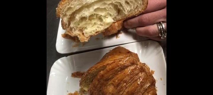 Buongiorno ! #Brioche con farina integrale e miele o #croissant ?