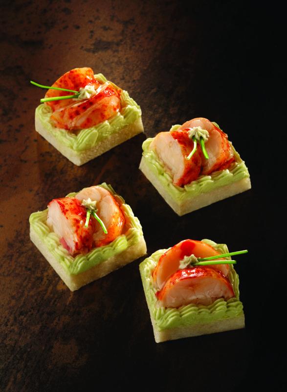 Tartine con medaglioni di aragosta