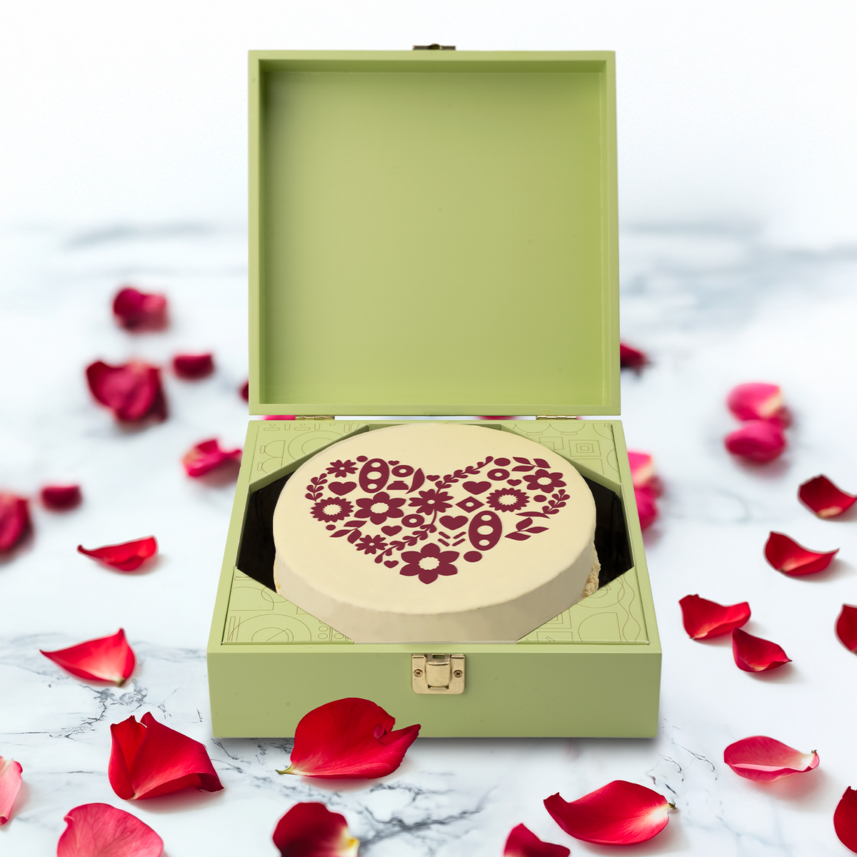 Mother&#39;s Day Cake - Limited Edition